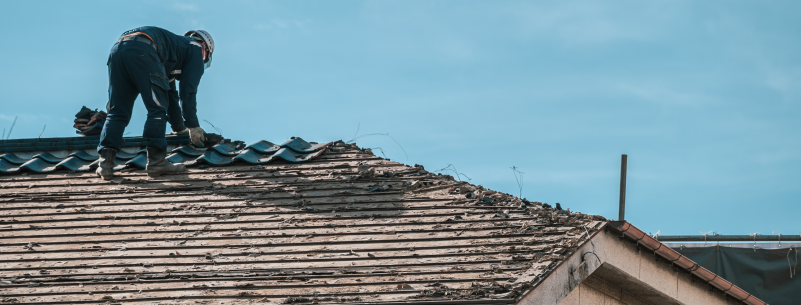 屋根ふき材撤去