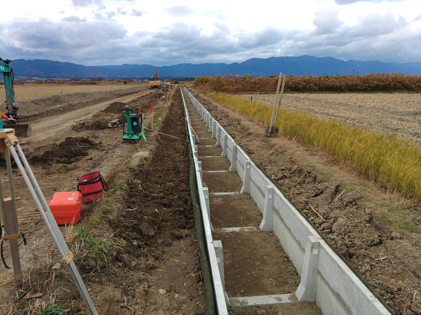 大曲用排水路改修工事(守山市)