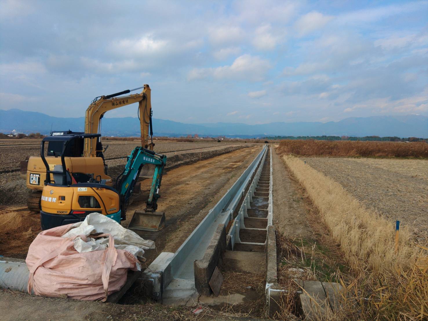 大曲用排水路改修工事（守山市）